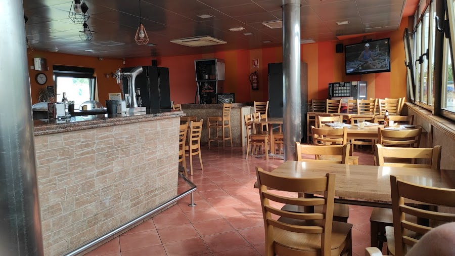 BAR RESTAURANTE EL SURTIDOR