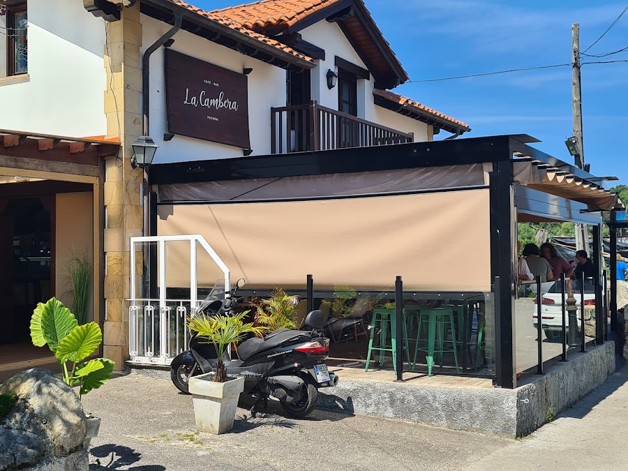 CAFÉ-BAR La Cambera.
