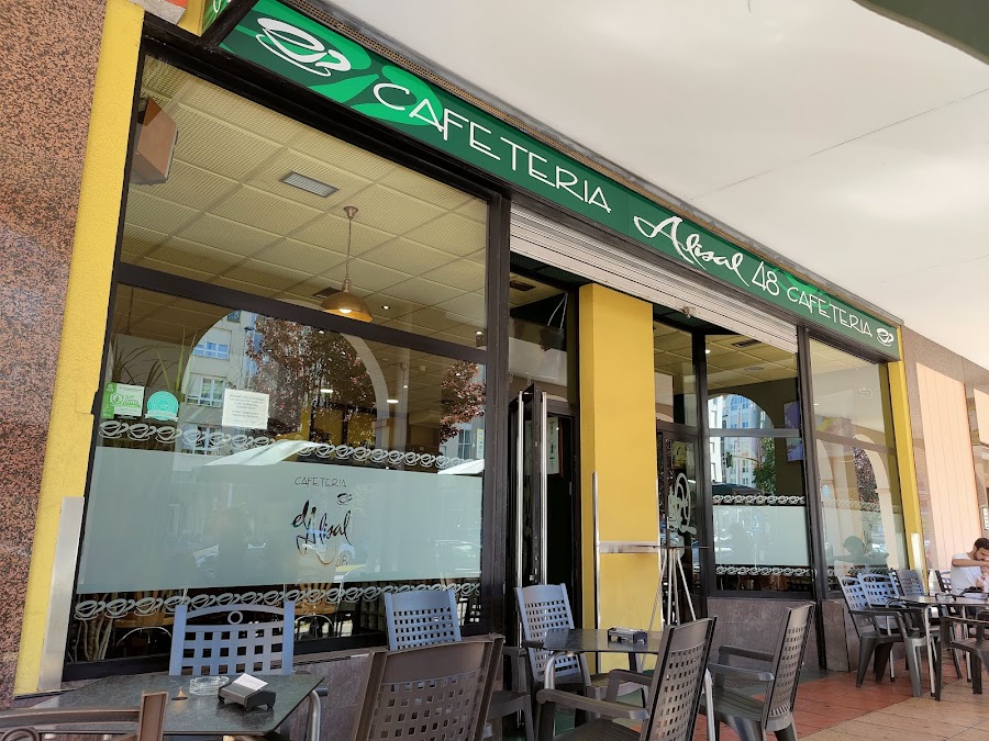Cafetería Alisal 48