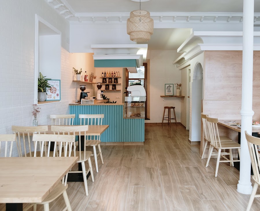 Caffè Latte | Brunch & Coffee