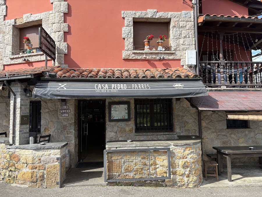 Casa Pedro - Restaurante y Alojamiento Rural