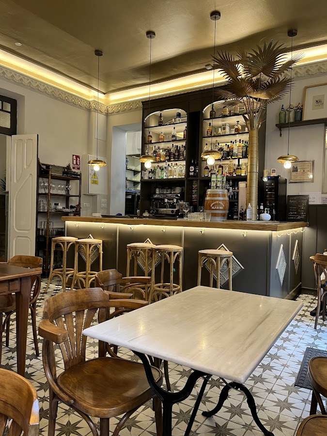 El Casino Bar
