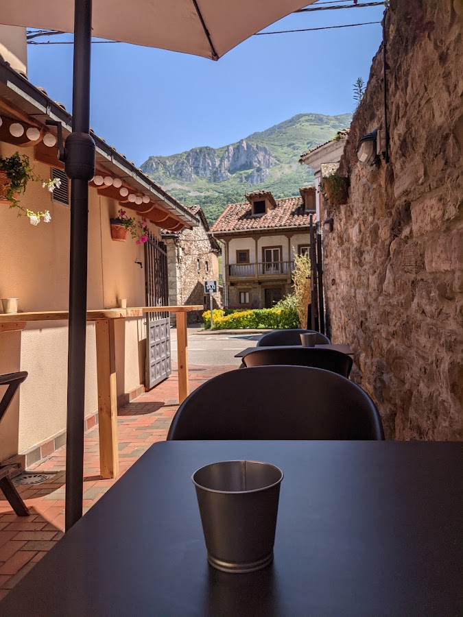 Hotel Plaza La Abadía/ Restaurante de la Abadía