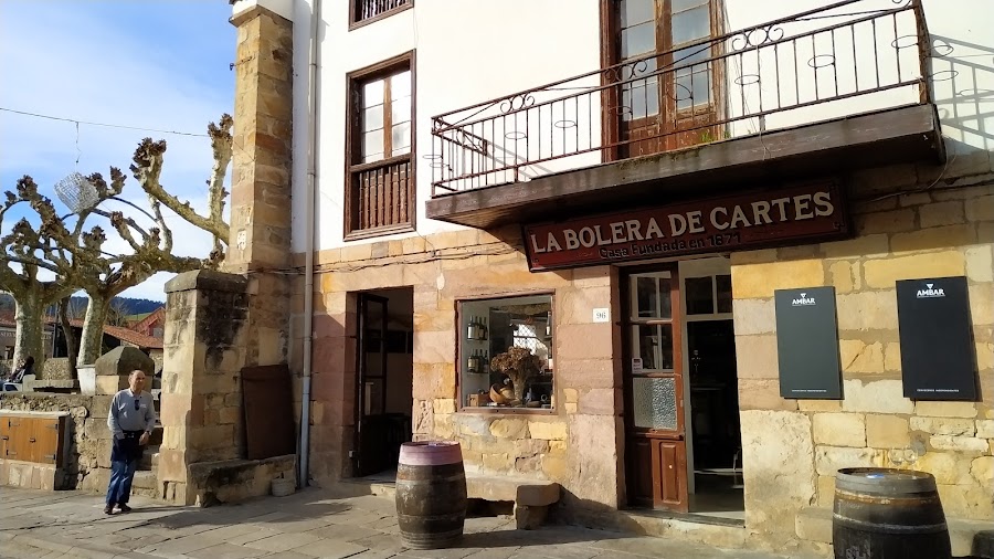 La Bolera de Cartes (NO bolera americana)