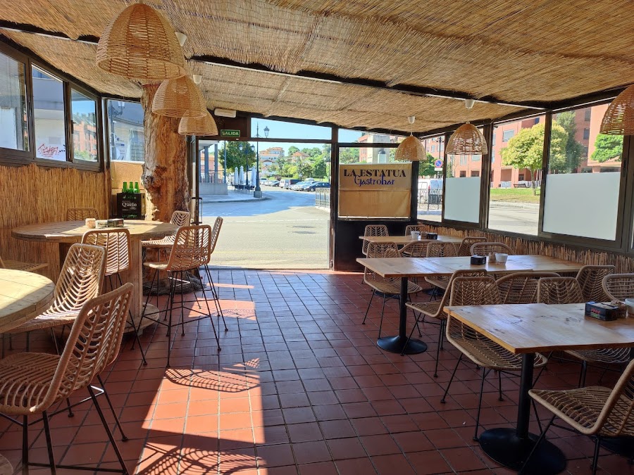 La Estatua Gastrobar