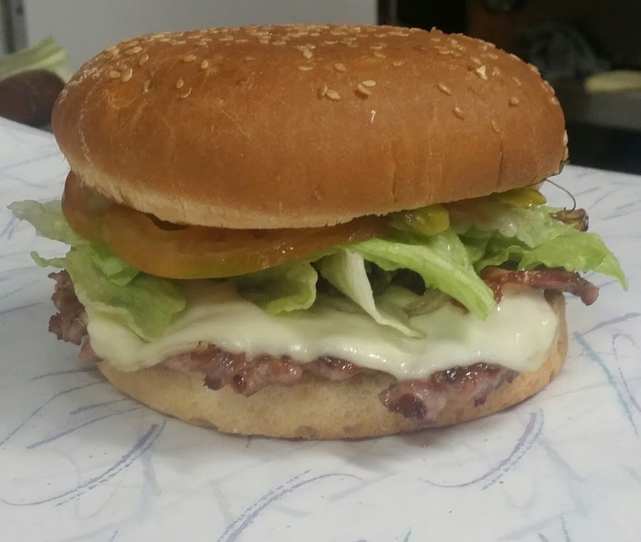 L'ABLUGO PIZZERIA-BURGUER