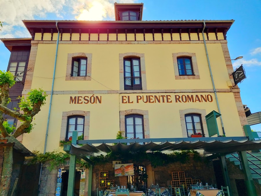 Mesón Puente Romano
