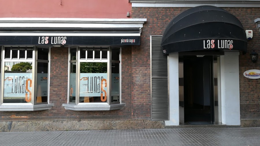 Pizzería La Luna