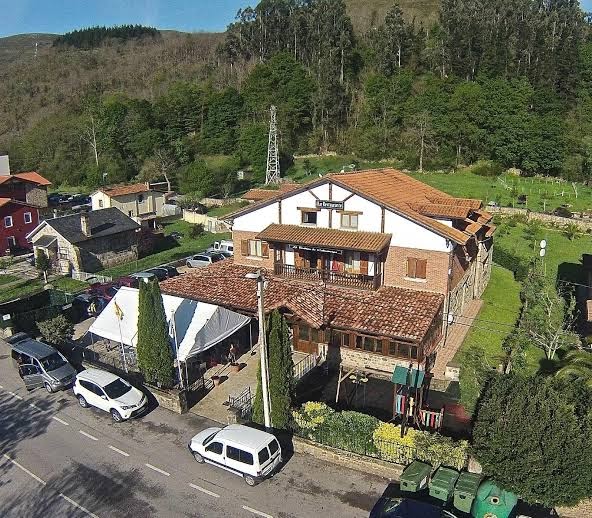 Posada Restaurante Roblón de Cabuérniga