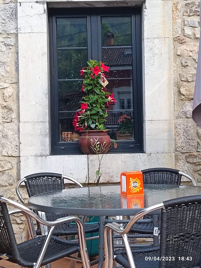 Restaurante Hotel La Navaliega