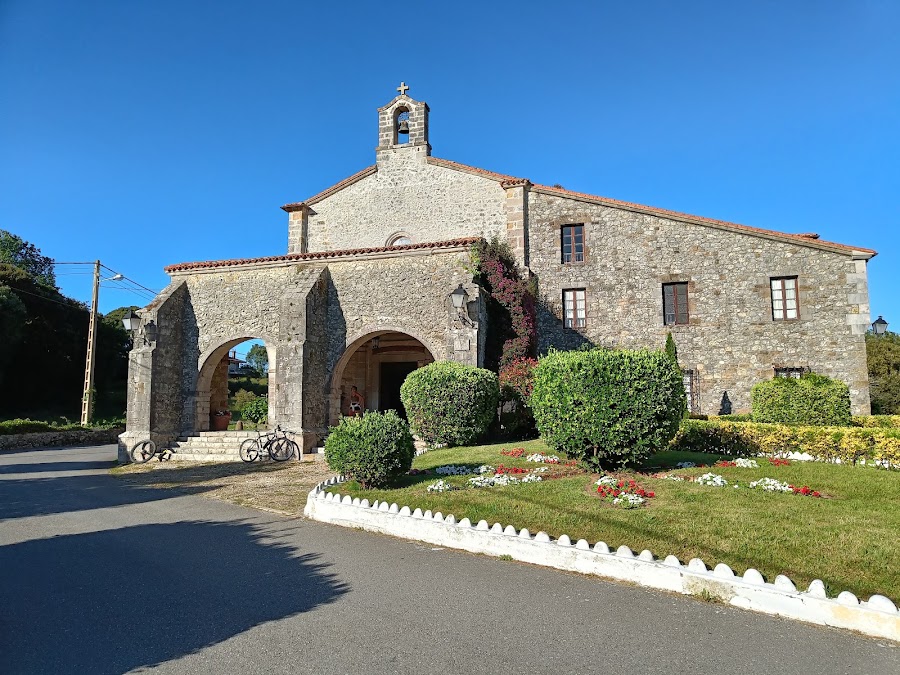 Santuario de La Barquera